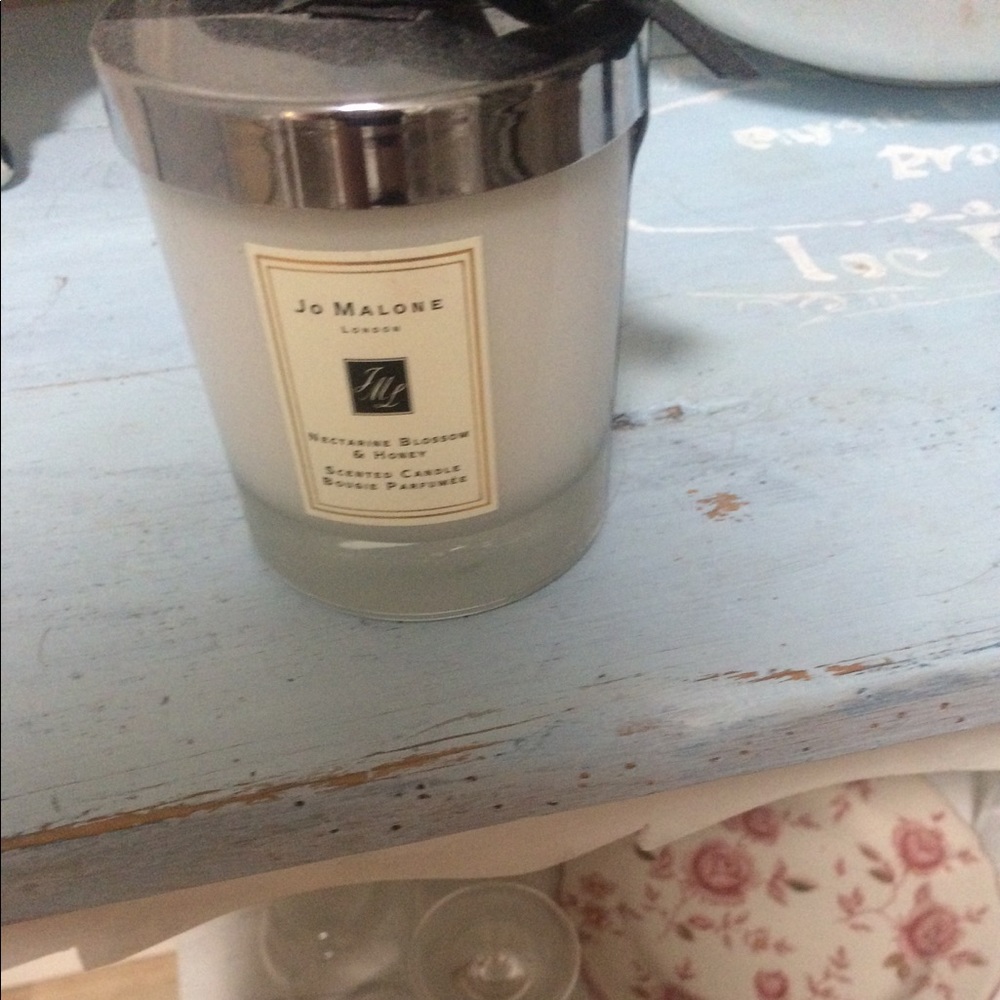 2 jo Malone candles